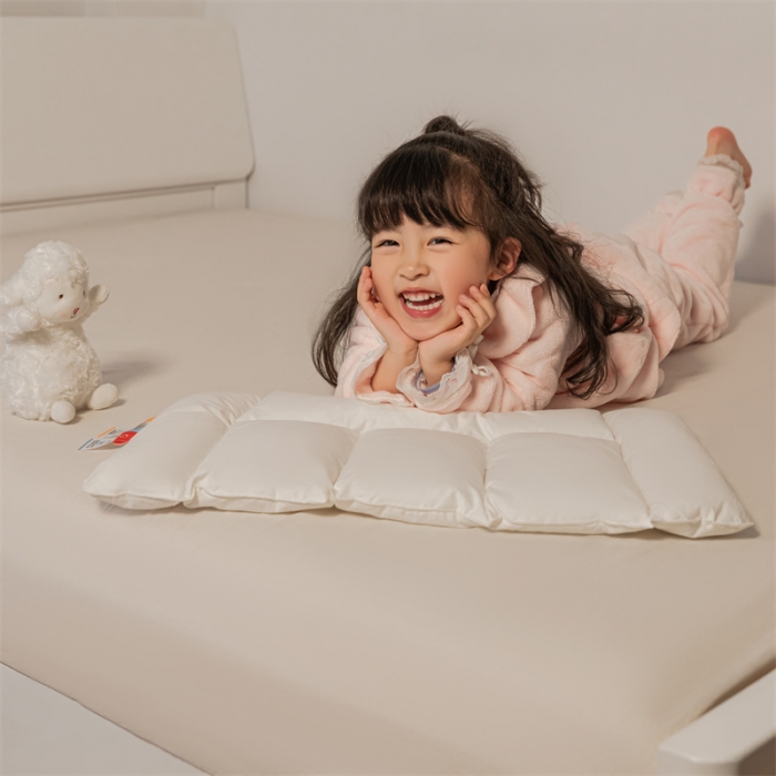 91家纺网 家纺一手货源 找家纺 （总）觉物 2022新款精梳棉儿童防驼背枕枕头枕芯