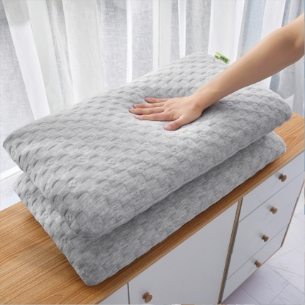 91家纺网 家纺一手货源 找家纺 2025睡趣 泰国天然乳胶枕40-70针织棉大面包枕芯枕头