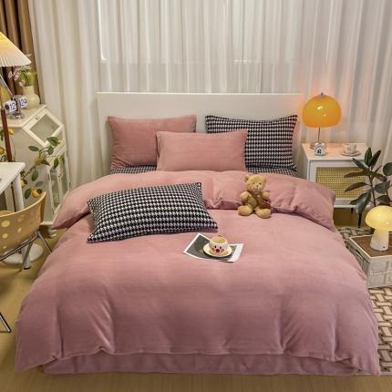 91家纺网 家纺一手货源 找家纺 仟网汇 2022新款千鸟格牛奶绒系列四件套 马卡豆沙