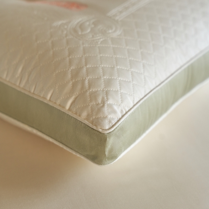 91家纺网 家纺一手货源 找家纺 （总）三味舒屋 2024新款茶茶乳胶款立体枕