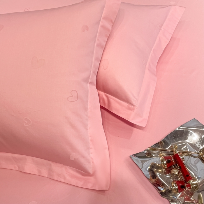 91家纺网 家纺一手货源 找家纺 品乐 2022新款100支长绒棉提花床笠 纯色爱心粉