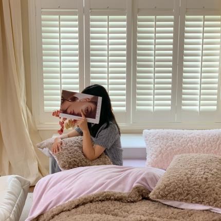 91家纺网 家纺一手货源 找家纺 （总）顾里 2022新款云朵泡芙咩绒四件套