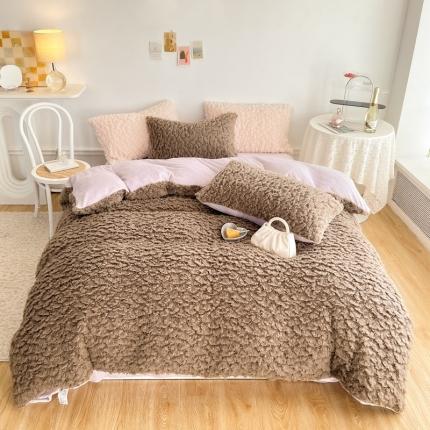 91家纺网 家纺一手货源 找家纺 顾里 2022新款AB版云朵泡芙咩绒四件套 绵绵咖