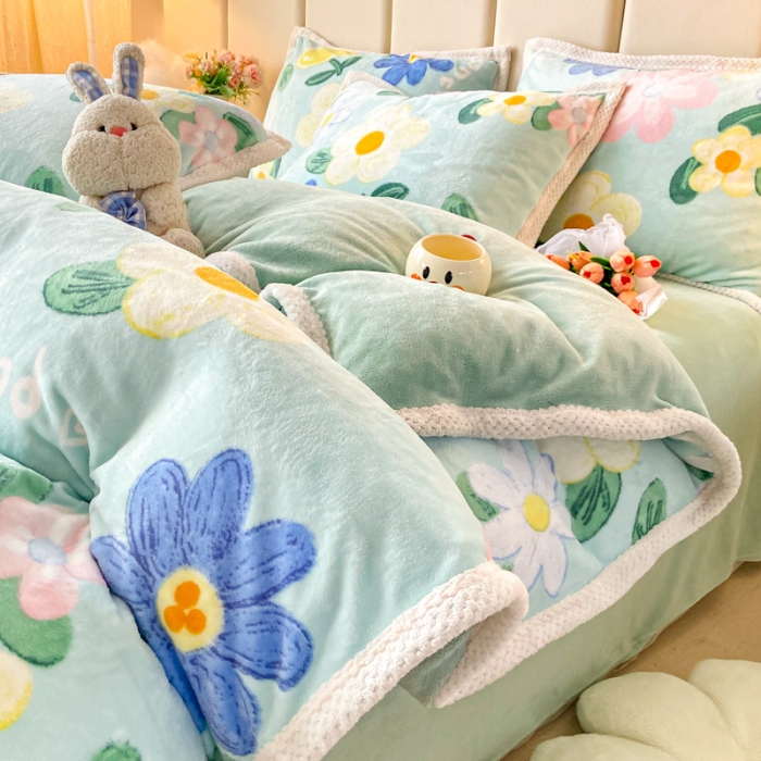 91家纺网 家纺一手货源 找家纺 阿亮家居 2024新款大包边菠萝格牛奶绒活性印染单被套 花开四季