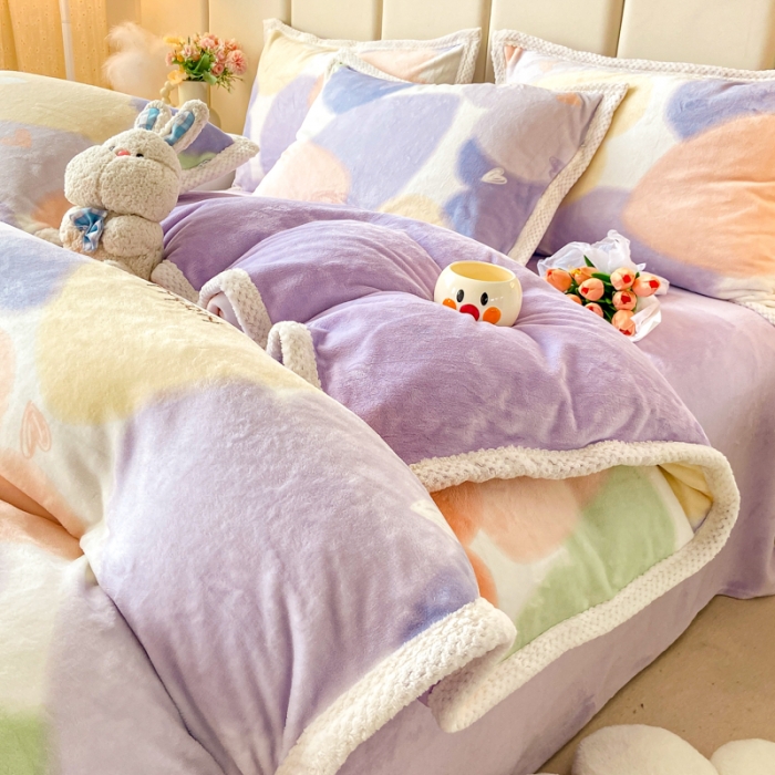 91家纺网 家纺一手货源 找家纺 阿亮家居 2024新款大包边菠萝格牛奶绒活性印染单被套 九分甜