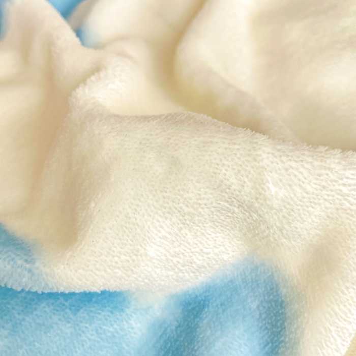 91家纺网 家纺一手货源 找家纺 阿亮家居 2024新款大包边菠萝格牛奶绒活性印染单被套 清新草莓