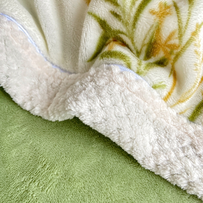 91家纺网 家纺一手货源 找家纺 阿亮家居 2024新款大包边菠萝格牛奶绒活性印染单被套 田园花香