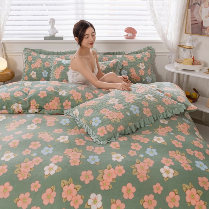 91家纺网 家纺一手货源 找家纺 （总）乐嘉盈 2025新款印花巴黎绒四件套