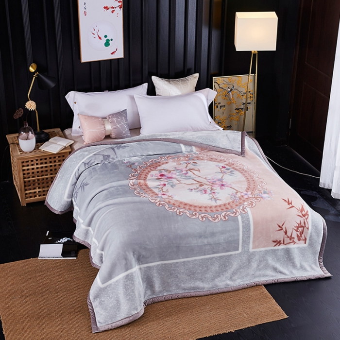 91家纺网 家纺一手货源 找家纺 凯轩毛毛毯毯子 婚庆长毛云毛毯毯子 花开月圆