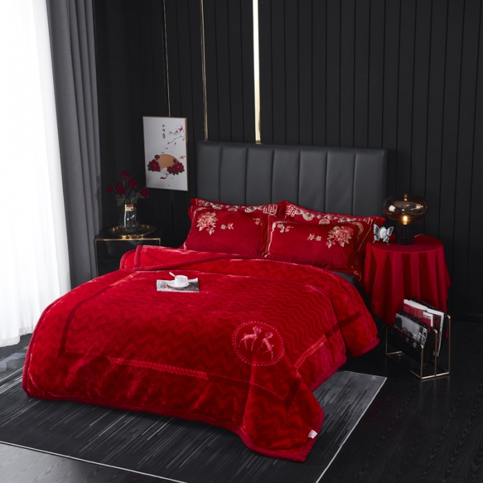 91家纺网 家纺一手货源 找家纺 凯轩毛毛毯毯子 婚庆长毛云毛毯毯子 浪漫情缘