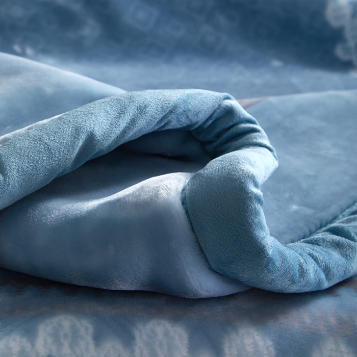 91家纺网 家纺一手货源 找家纺 凯轩毛毛毯毯子 婚庆长毛云毛毯毯子 神马曲 蓝