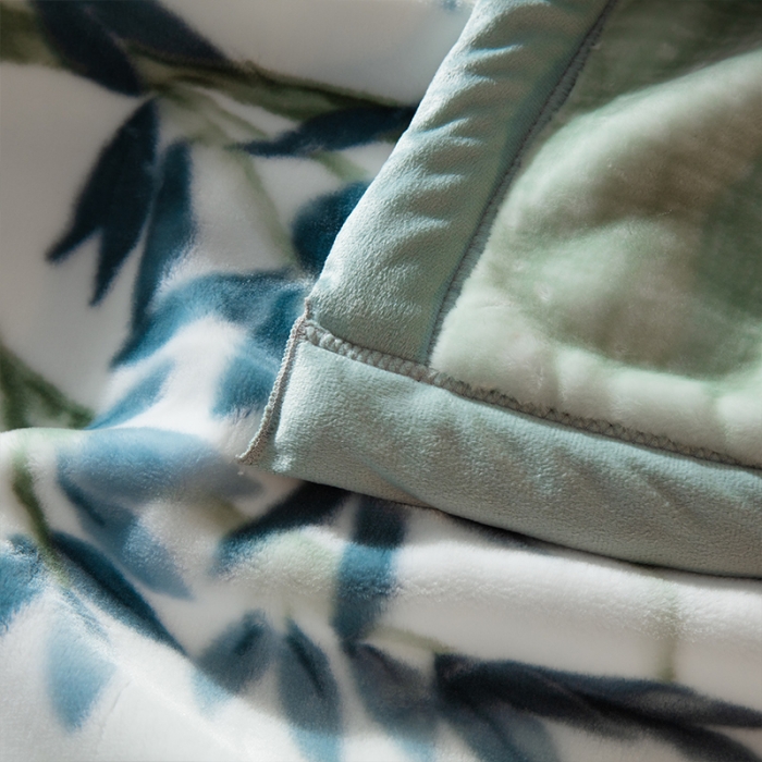 91家纺网 家纺一手货源 找家纺 凯轩毛毛毯毯子 婚庆长毛云毛毯毯子 竹韵淡绿