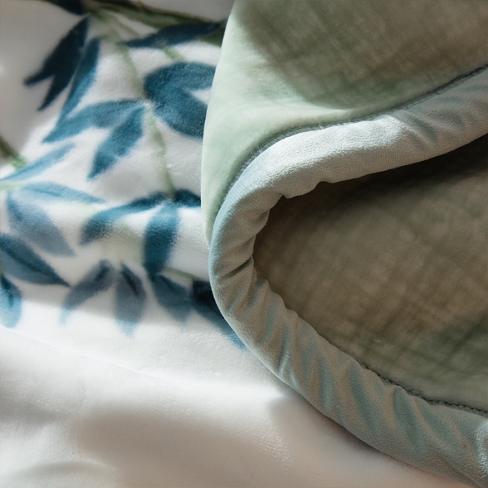 91家纺网 家纺一手货源 找家纺 凯轩毛毛毯毯子 婚庆长毛云毛毯毯子 竹韵淡绿