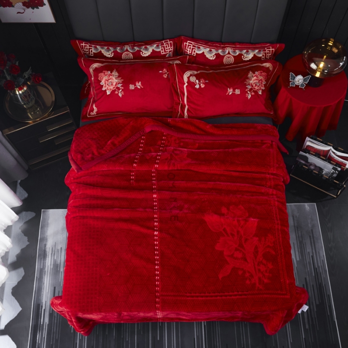 91家纺网 家纺一手货源 找家纺 凯轩毛毛毯毯子 婚庆长毛云毛毯毯子 红红火火