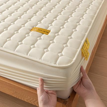 91家纺网 家纺一手货源 找家纺 （总）芬晴家纺 2023新款A类母婴级夹棉床笠系列