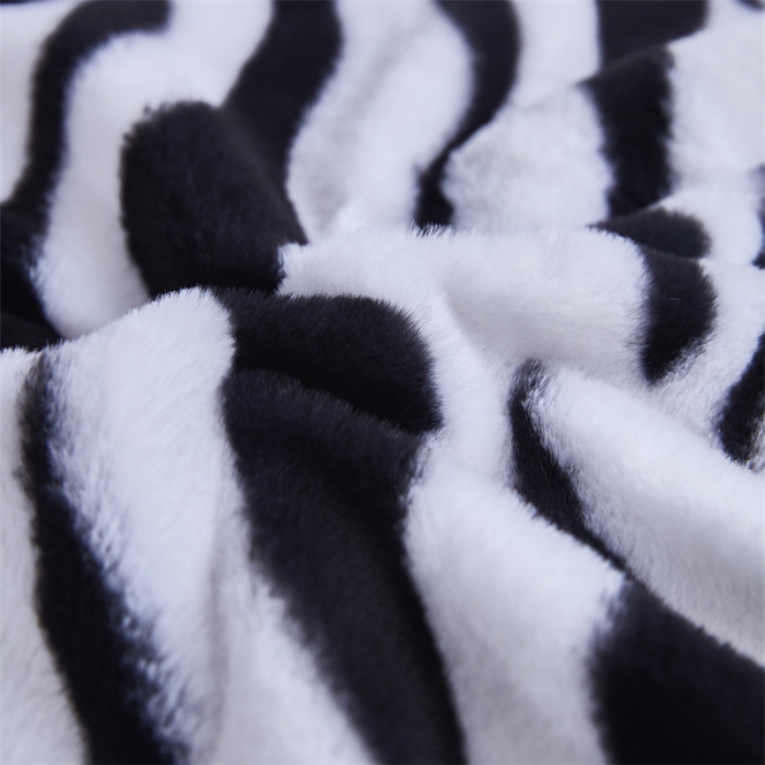91家纺网 家纺一手货源 找家纺 （总）凯轩毛毛毯毯子 仿皮草轻奢花貂毛毯毯子