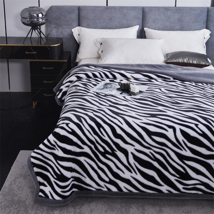 91家纺网 家纺一手货源 找家纺 凯轩毛毛毯毯子 仿皮草轻奢花貂毛毯毯子 奔放