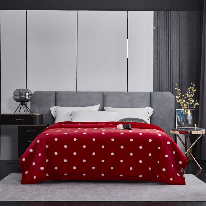 91家纺网 家纺一手货源 找家纺 凯轩毛毛毯毯子 仿皮草轻奢花貂毛毯毯子 波点