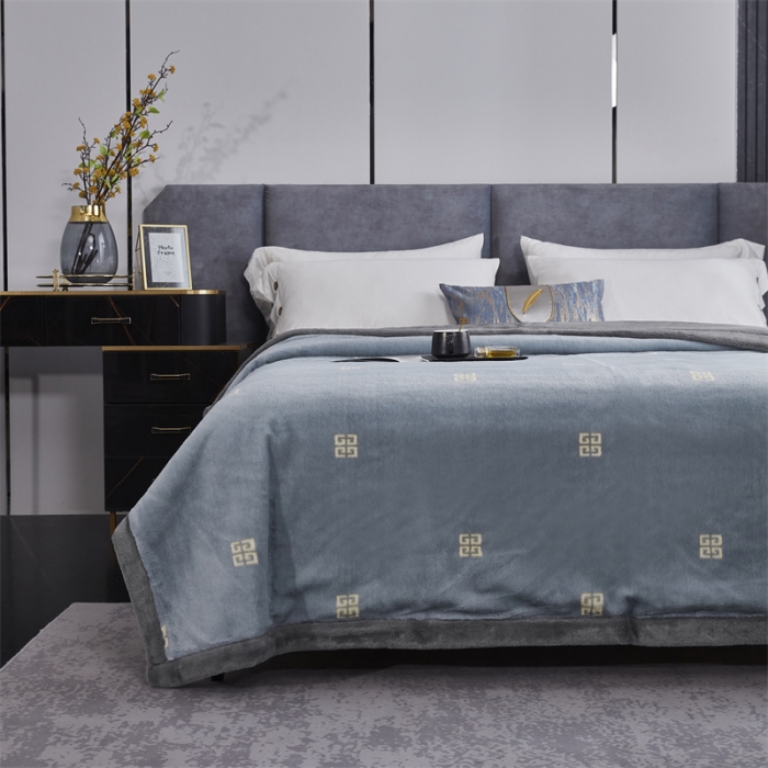 91家纺网 家纺一手货源 找家纺 凯轩毛毛毯毯子 仿皮草轻奢花貂毛毯毯子 梵西