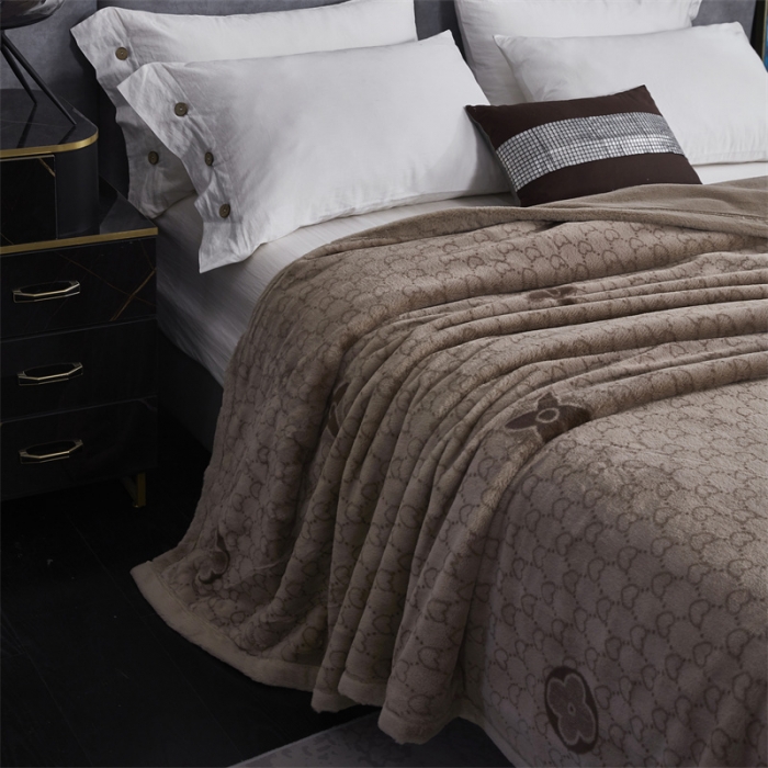 91家纺网 家纺一手货源 找家纺 凯轩毛毛毯毯子 仿皮草轻奢花貂毛毯毯子 古巴