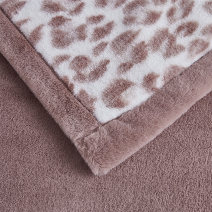 91家纺网 家纺一手货源 找家纺 凯轩毛毛毯毯子 仿皮草轻奢花貂毛毯毯子 激情