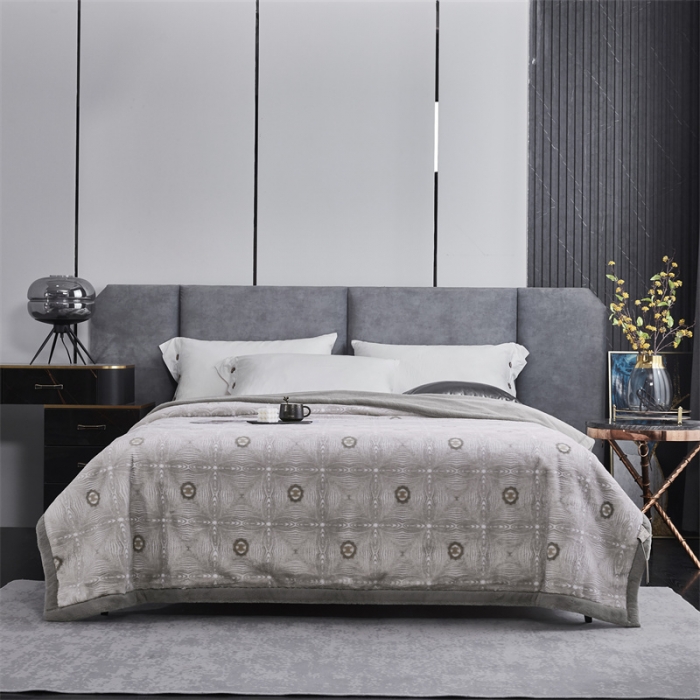 91家纺网 家纺一手货源 找家纺 凯轩毛毛毯毯子 仿皮草轻奢花貂毛毯毯子 蓝图