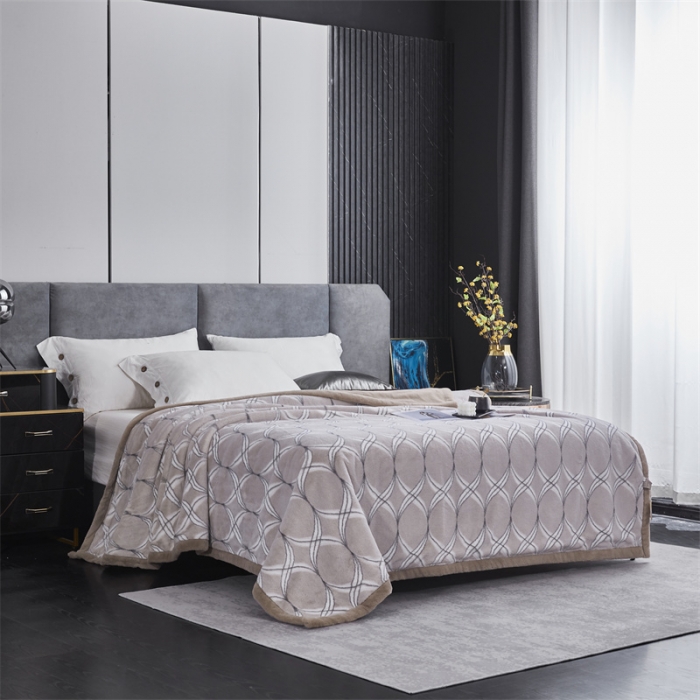 91家纺网 家纺一手货源 找家纺 凯轩毛毛毯毯子 仿皮草轻奢花貂毛毯毯子 利亚