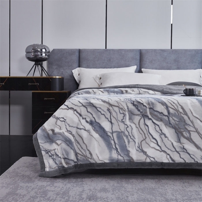 91家纺网 家纺一手货源 找家纺 凯轩毛毛毯毯子 仿皮草轻奢花貂毛毯毯子 流年