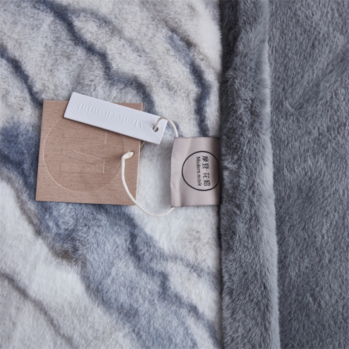 91家纺网 家纺一手货源 找家纺 凯轩毛毛毯毯子 仿皮草轻奢花貂毛毯毯子 流年