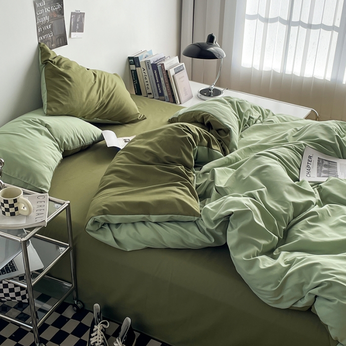 91家纺网 家纺一手货源 找家纺 贝拉梦 2023亲肤棉简约风纯色双拼105g四件套奶绿深绿