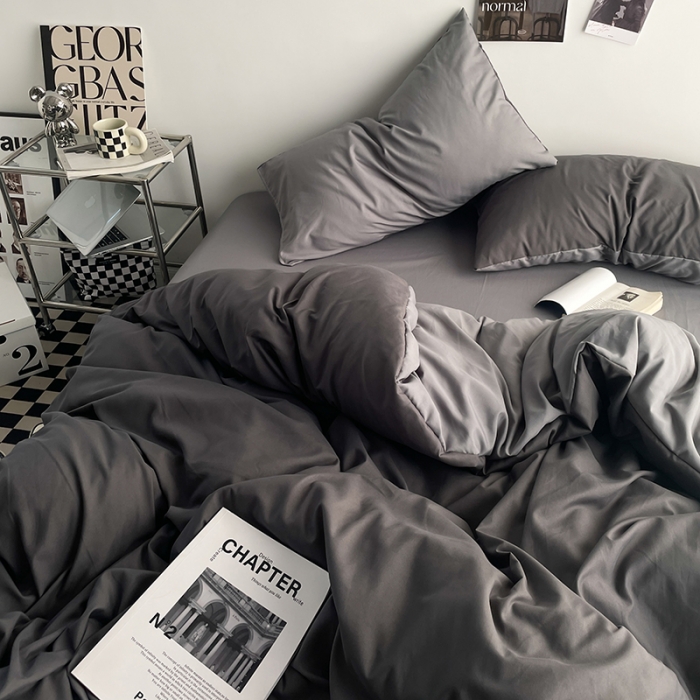 91家纺网 家纺一手货源 找家纺 贝拉梦 2023亲肤棉北欧简约风纯色双拼105g四件套雾霾灰