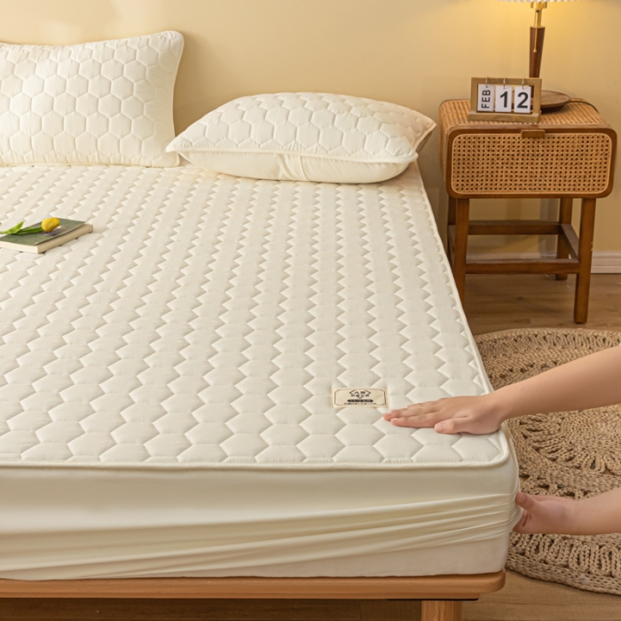 91家纺网 家纺一手货源 找家纺 芬晴 2023新款A类面料夹棉床笠系列 雅致-米白