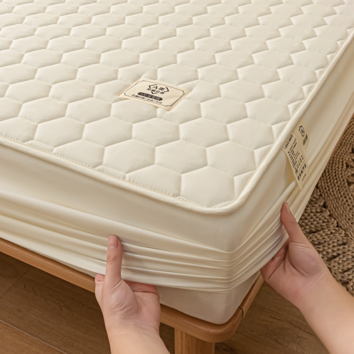 91家纺网 家纺一手货源 找家纺 芬晴 2023新款A类面料夹棉床笠系列 雅致-米白