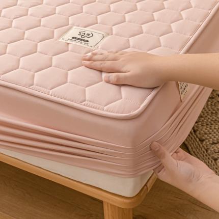 91家纺网 家纺一手货源 找家纺 芬晴 2023新款A类面料夹棉床笠系列 雅致-豆沙粉