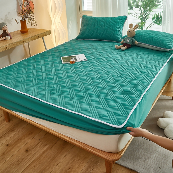 91家纺网 家纺一手货源 找家纺 蕾诺 2023新品夹棉防水隔尿床笠席梦思保护套 东墨绿