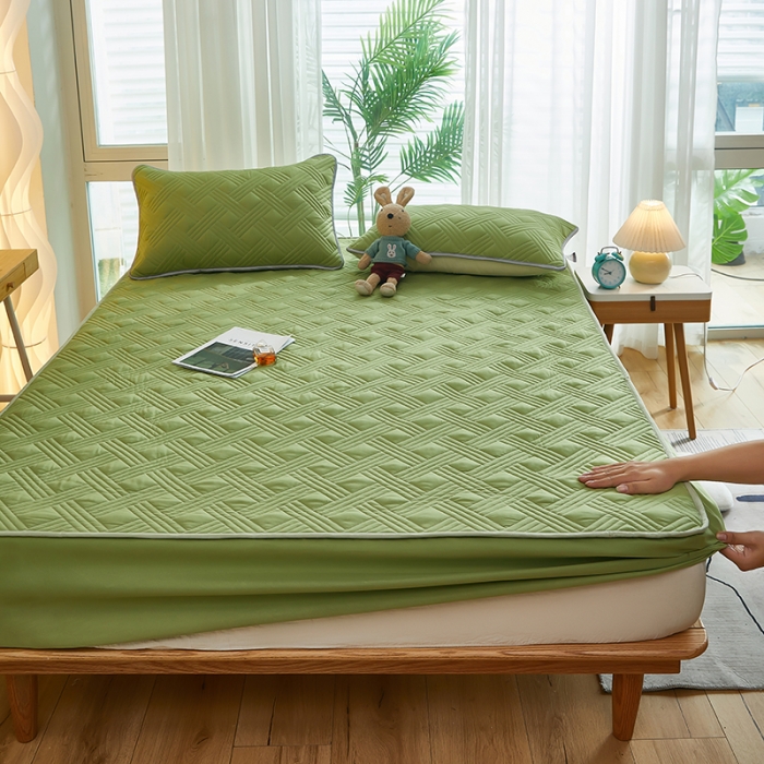 91家纺网 家纺一手货源 找家纺 蕾诺 2023新品夹棉防水隔尿床笠席梦思保护套 金豆绿
