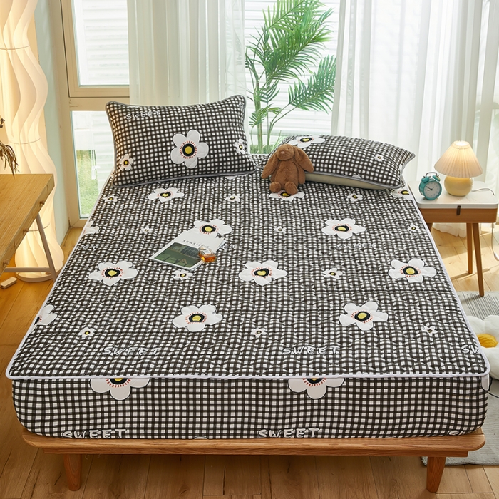 91家纺网 家纺一手货源 找家纺 蕾诺 2023新品夹棉防水隔尿床笠席梦思保护套 兰花格