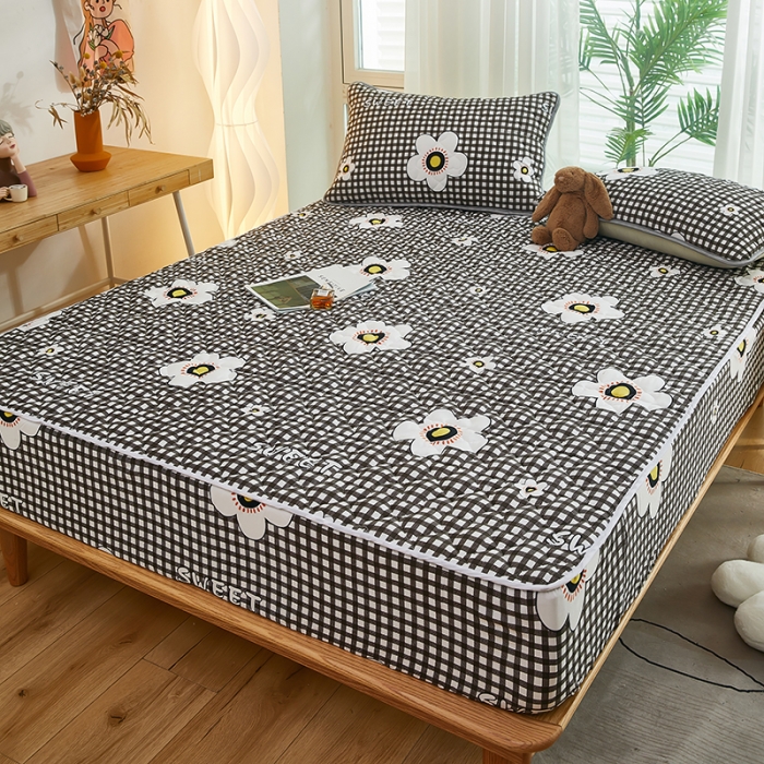 91家纺网 家纺一手货源 找家纺 蕾诺 2023新品夹棉防水隔尿床笠席梦思保护套 兰花格