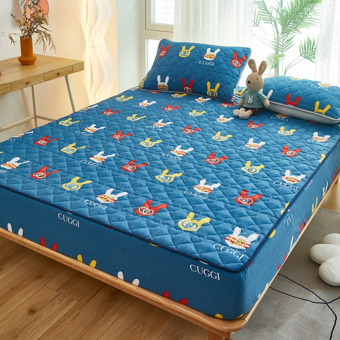 91家纺网 家纺一手货源 找家纺 蕾诺 2023新品夹棉防水隔尿床笠席梦思保护套 蓝精灵