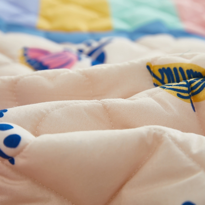 91家纺网 家纺一手货源 找家纺 蕾诺 2023新品夹棉防水隔尿床笠席梦思保护套 浪漫乐章