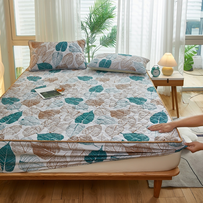 91家纺网 家纺一手货源 找家纺 蕾诺 2023新品夹棉防水隔尿床笠席梦思保护套 秋意浓