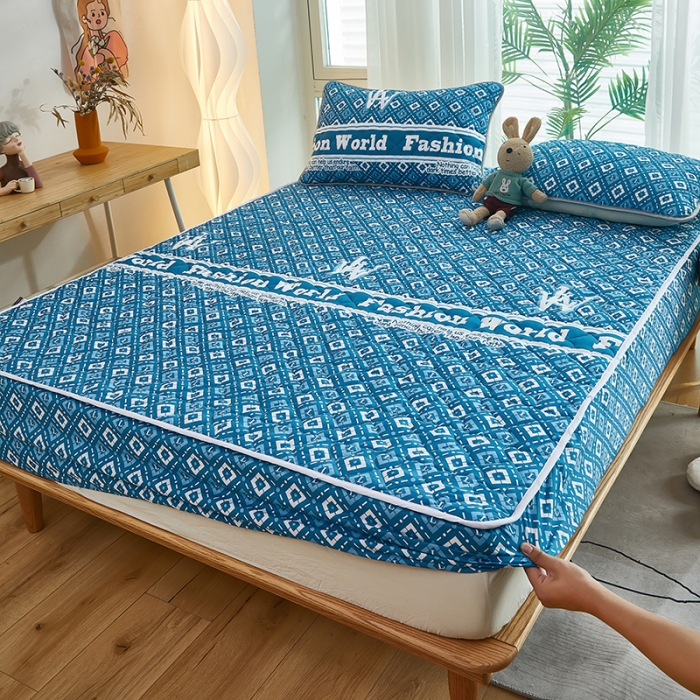 91家纺网 家纺一手货源 找家纺 蕾诺 2023新品夹棉防水隔尿床笠席梦思保护套 绅士蓝