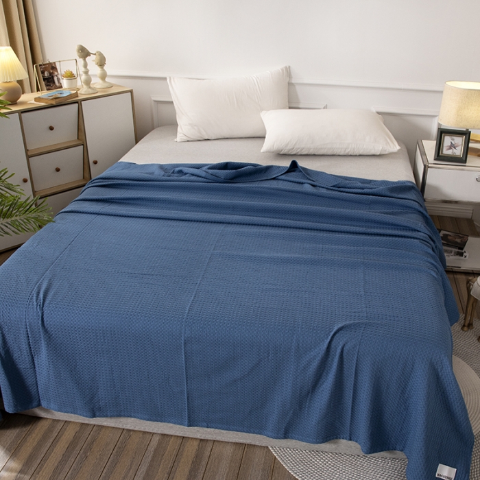 91家纺网 家纺一手货源 找家纺 乐家纺织 2022新款华夫格多功能毯 华夫格蓝色