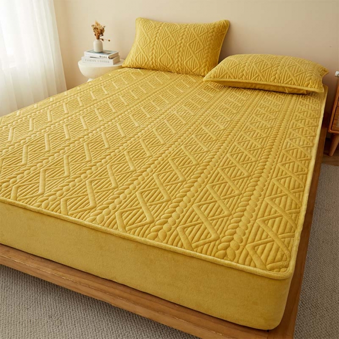 91家纺网 家纺一手货源 找家纺 (总) 锦丝钰床垫 2025新款纯色牛奶绒夹棉床笠