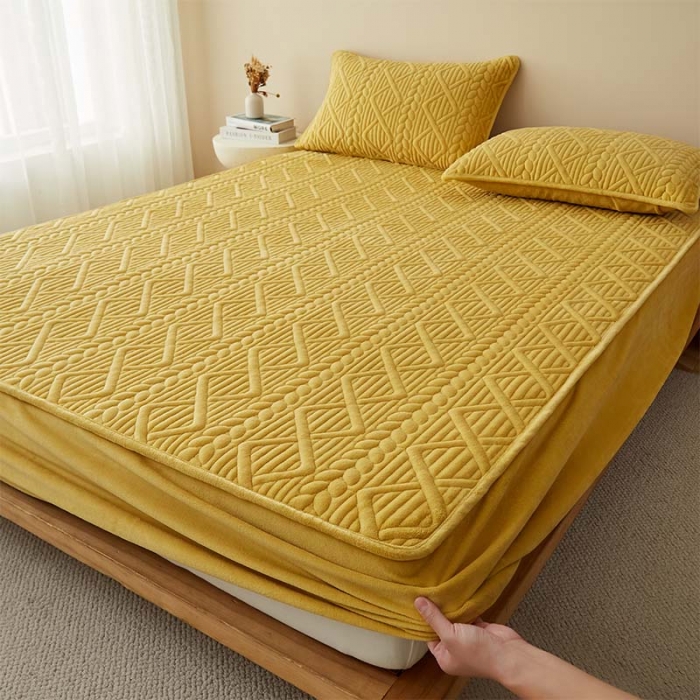 91家纺网 家纺一手货源 找家纺 (总) 锦丝钰床垫 2025新款纯色牛奶绒夹棉床笠