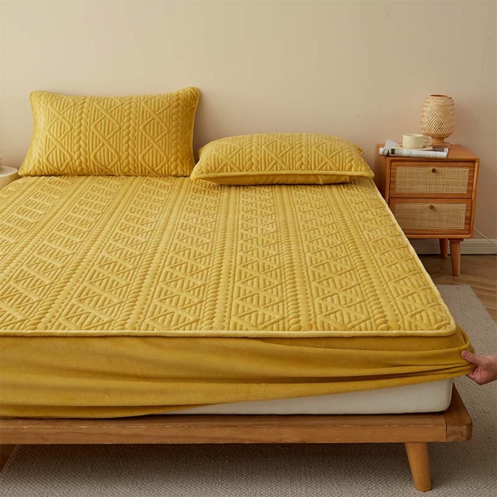 91家纺网 家纺一手货源 找家纺 (总) 锦丝钰床垫 2025新款纯色牛奶绒夹棉床笠