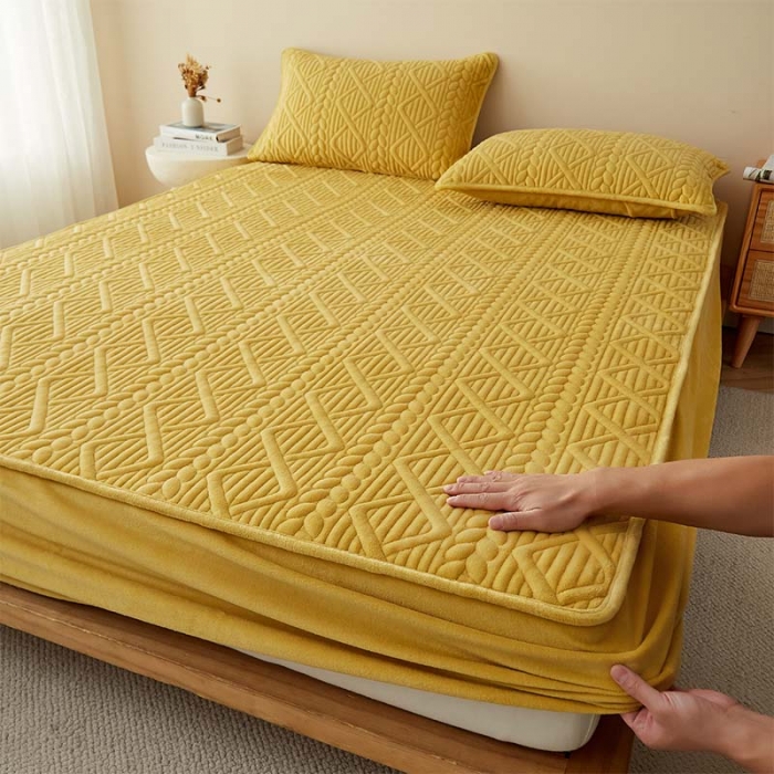 91家纺网 家纺一手货源 找家纺 (总) 锦丝钰床垫 2025新款纯色牛奶绒夹棉床笠