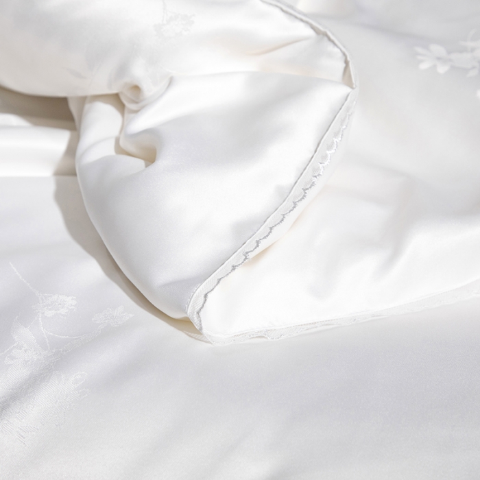 91家纺网 家纺一手货源 找家纺 总）畅畅 2022新款莫代尔贡缎提花桑蚕丝夏被春秋被冬被被芯