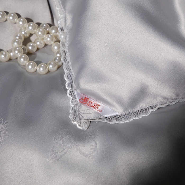 91家纺网 家纺一手货源 找家纺 畅畅 2022新款莫代尔贡缎提花桑蚕丝夏被春秋被冬被被芯 灰色