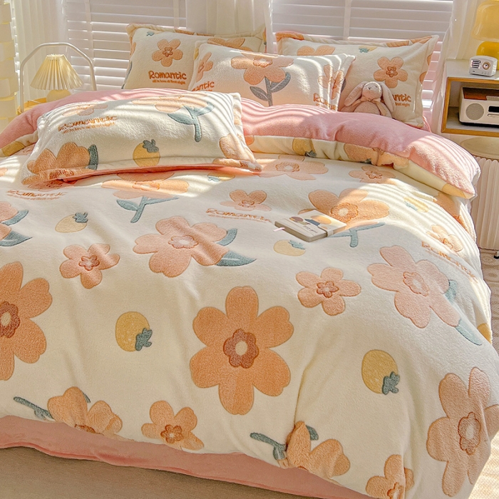 91家纺网 家纺一手货源 找家纺 青竹苑2022雪花绒加牛奶绒5D立体雕花绒四件套 繁花